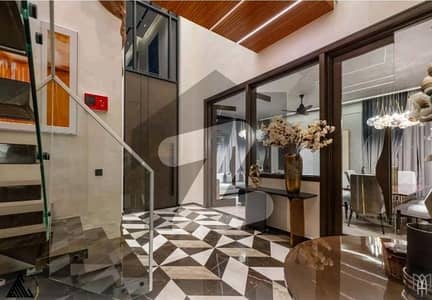 ڈی ایچ اے فیز 7 - بلاک ایکس فیز 7,ڈیفنس (ڈی ایچ اے),لاہور میں 5 کمروں کا 1 کنال مکان 14.0 کروڑ میں برائے فروخت۔