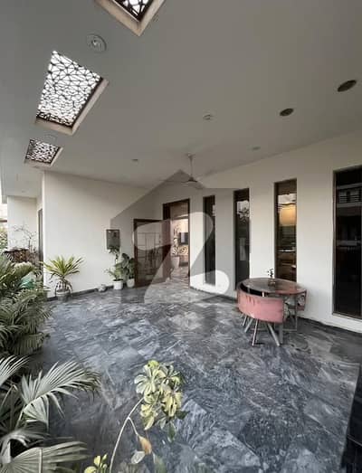 House for Sale in G-15/3, Islamabad | 14 Marla | 6 Bedrooms with Bathrooms | 2 TV Lounges | 2 Kitchens | Balcony & Open Terrace | Demand: Rs. 5.75 Crore