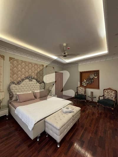 1 KANAL ULTRA MODERN HOUSE FOR RENT FULLY FURNISHED