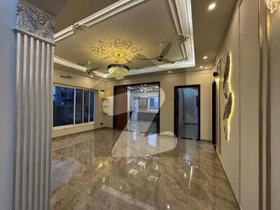 1 kanal luxury Designer House For Sale