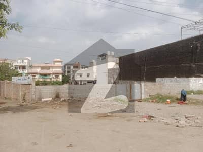 کاہنہ پل اسلام آباد میں 4 کنال کمرشل پلاٹ 48.0 کروڑ میں برائے فروخت۔