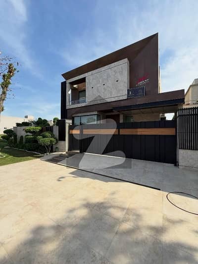 1 KANAL ULTRA MODERN HOUSE FOR RENT FULLY FURNISHED IN DHA