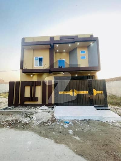 واپڈا ٹاؤن پشاور میں 6 کمروں کا 7 مرلہ مکان 1.85 کروڑ میں برائے فروخت۔