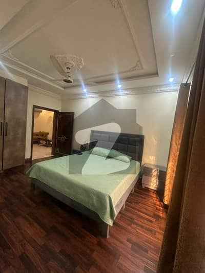 ڈی ایچ اے فیز 6 ڈیفنس (ڈی ایچ اے),لاہور میں 3 کمروں کا 10 مرلہ مکان 1.1 لاکھ میں کرایہ پر دستیاب ہے۔