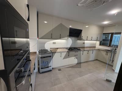 Lake view - 2 bed Apartments