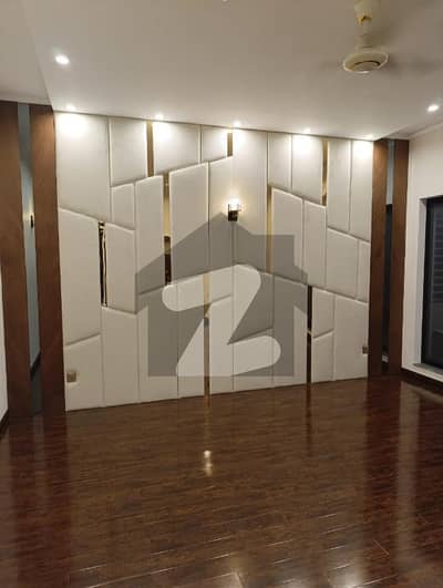 ULTRA-MODERN 1 KANAL LUXURY HOUSE FOR SALE DHA PHASE 7