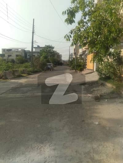 Prime Location 10 Marla Residential Plot Is Available For Sale In Clifton Township