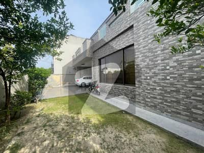 1 Kanal Modern Designe Prime Location House For Sale In Eden City