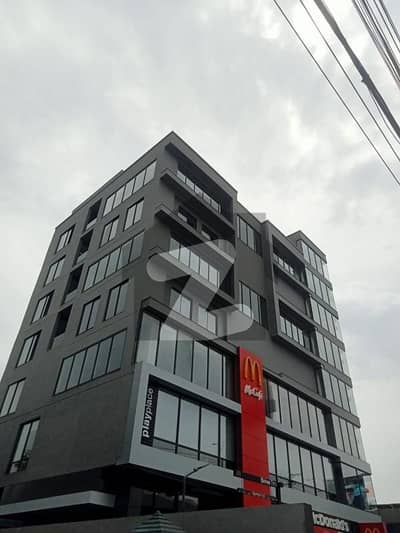 مسلم ٹاؤن لاہور میں 16 مرلہ Studio دفتر 1.0 لاکھ میں کرایہ پر دستیاب ہے۔