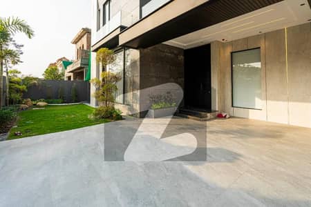 ڈی ایچ اے فیز 6 ڈیفنس (ڈی ایچ اے),لاہور میں 6 کمروں کا 1 کنال مکان 14.9 کروڑ میں برائے فروخت۔