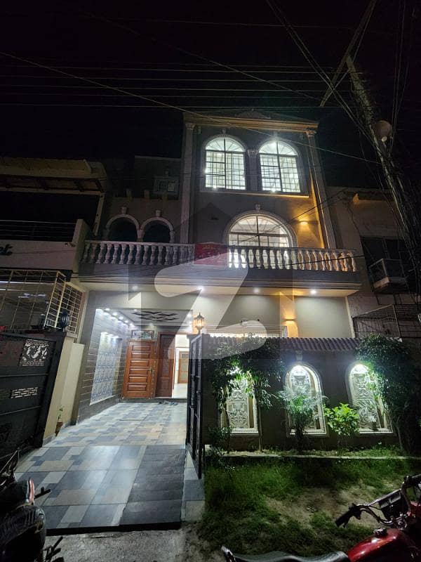 5 Marla Brand New Triple Storey House For Sale 5 Marla Brand New Triple Storey House For Sale