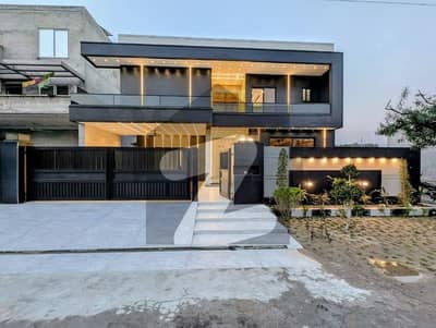 1 Kanal Brand Ultra Modern Luxury House For Sale In Wapda Town, Lahore