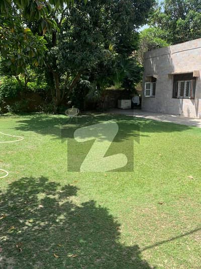 ماڈل ٹاؤن ۔ بلاک ایچ ماڈل ٹاؤن,لاہور میں 5 کمروں کا 2 کنال مکان 17.0 کروڑ میں برائے فروخت۔