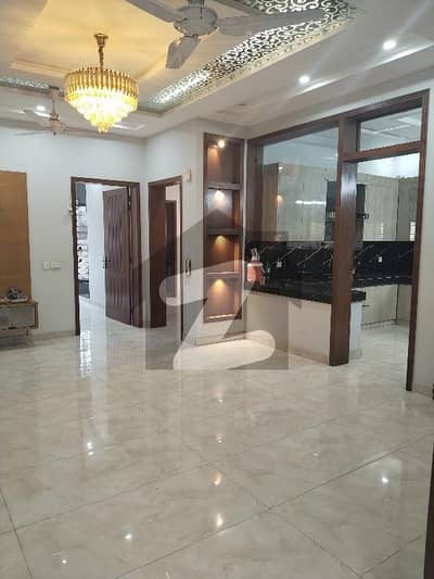 10 Marla house for sale in Bahria Town Lahore.