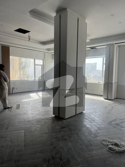 Brand New 3 Bedrooms 2000 Square Feet Apartment For Rent