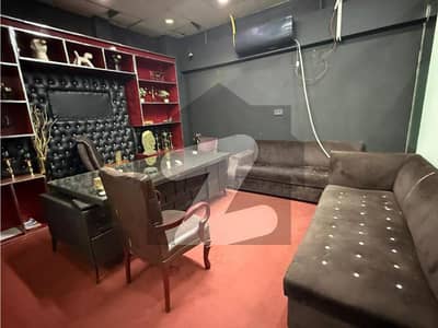 مین بلیوارڈ گلبرگ گلبرگ,لاہور میں 3 کمروں کا 13 مرلہ دفتر 5.5 لاکھ میں کرایہ پر دستیاب ہے۔