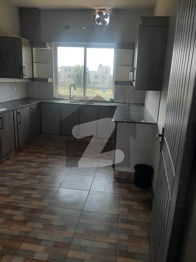 لیک سٹی رائیونڈ روڈ,لاہور میں 2 کمروں کا 1 کنال بالائی پورشن 80.0 ہزار میں کرایہ پر دستیاب ہے۔