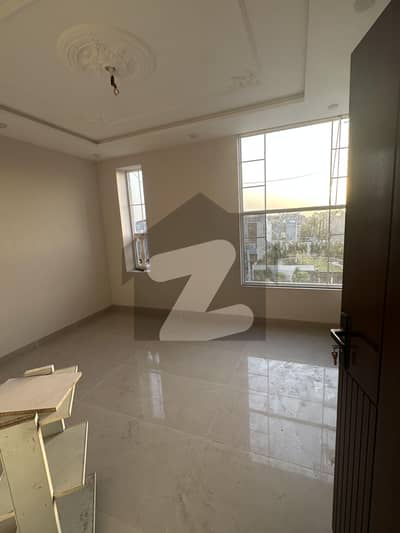 2 Bed Luxury Flat | 3 Washrooms | Prime Location in Bismillah Housing Scheme