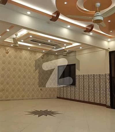 BEAUTIFULLY RENOVATED 3 BED FLAT FOR SALE IN BLOCK 13-A, GULSHAN