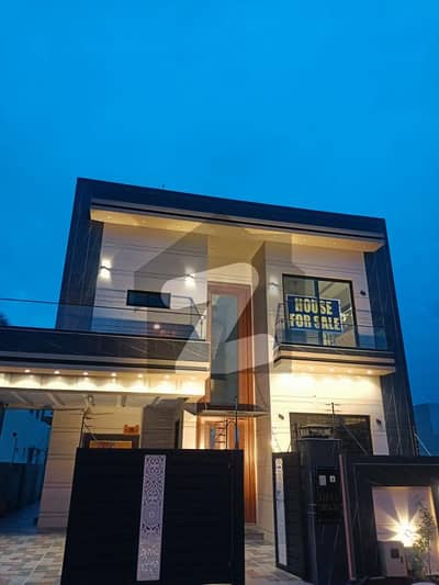 10 Marla New Modern House For sale in Dha Rahbar Sector 1