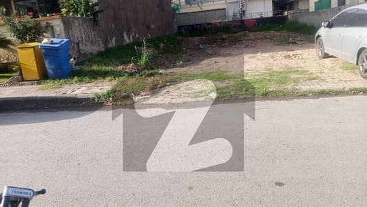 10 Marla polt For Sale in Bahria Town Rawalpindi