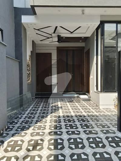 Your Dream 5 Marla House Is Available In Formanites Housing Scheme - Block J