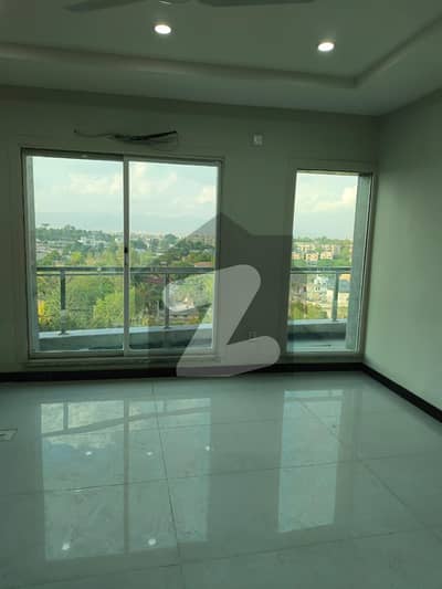 This Is Your Chance To Buy Prime Location Flat In Peshawar Road