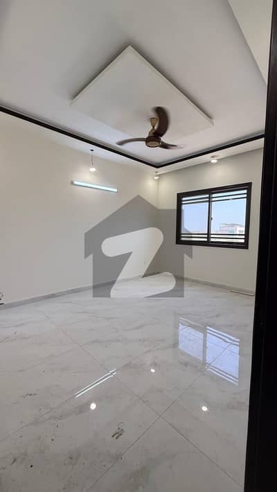 ڈی ایچ اے فیز 8 ڈی ایچ اے ڈیفینس,کراچی میں 3 کمروں کا 12 مرلہ زیریں پورشن 2.75 لاکھ میں کرایہ پر دستیاب ہے۔