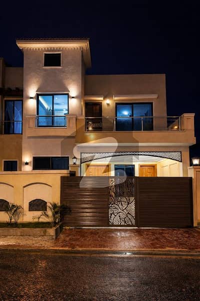 بحریہ ٹاؤن فیز 8 ۔ ابو بکر بلاک بحریہ ٹاؤن فیز 8 ۔ سفاری ویلی,بحریہ ٹاؤن فیز 8,بحریہ ٹاؤن راولپنڈی,راولپنڈی میں 5 کمروں کا 7 مرلہ مکان 2.95 کروڑ میں برائے فروخت۔