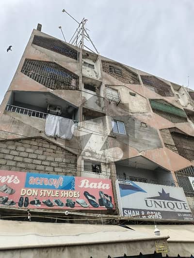 Islamic Arcade 1st Floor 2 bed d. d Flat For Sale