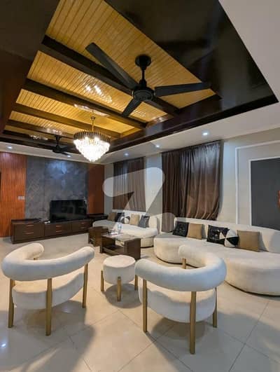 Unfurnished 3 Bed Apartment F-11