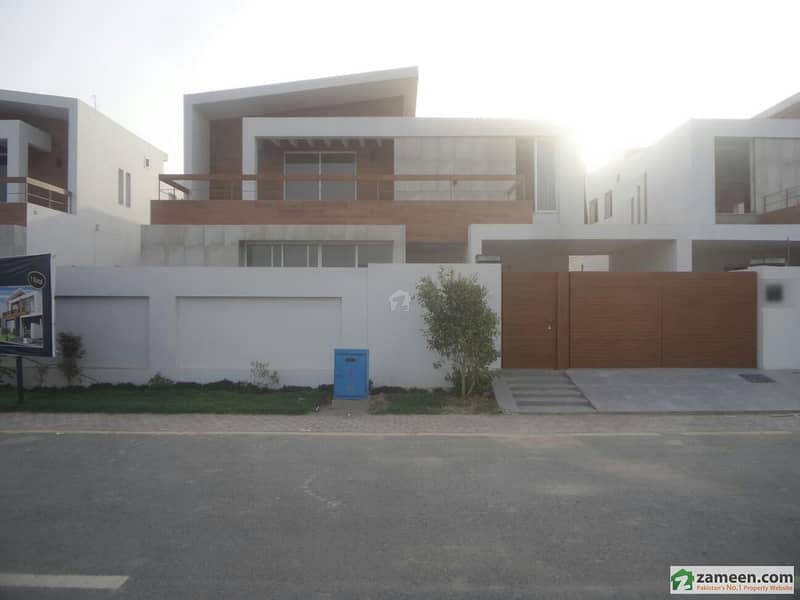 1 Kanal House For Sale