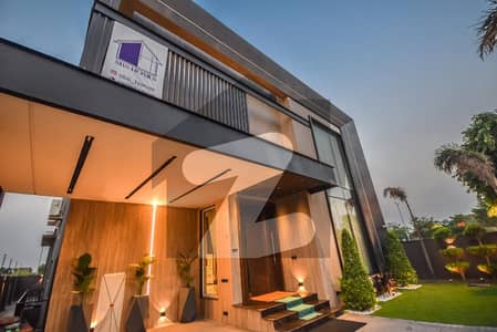 ڈی ایچ اے فیز 6 - بلاک سی فیز 6,ڈیفنس (ڈی ایچ اے),لاہور میں 5 کمروں کا 1 کنال مکان 8.85 کروڑ میں برائے فروخت۔