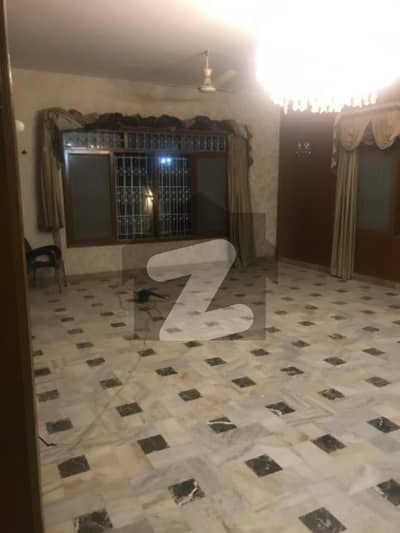 Silent Commercial 600 Sq Yards Ground Floor