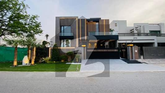 Hot Deal! 10 Marla House for Sale in Prime Block DHA Phase 7