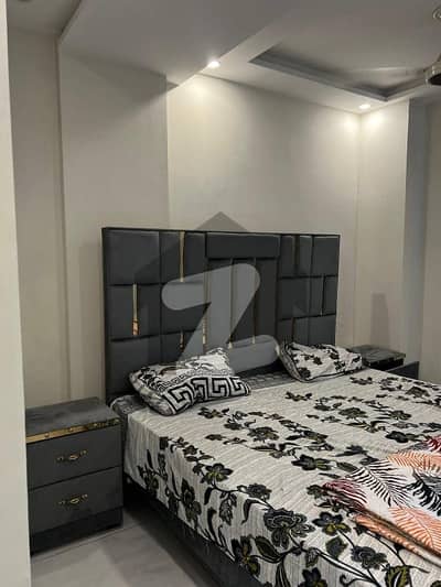 بحریہ ٹاؤن سیکٹر سی بحریہ ٹاؤن,لاہور میں 1 کمرے کا 3 مرلہ فلیٹ 45.0 ہزار میں کرایہ پر دستیاب ہے۔