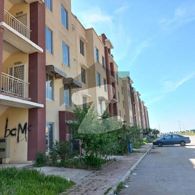 2 Bed Awamii Villa Available For Sale Near Park Musjid Or Commercial 1st Floor