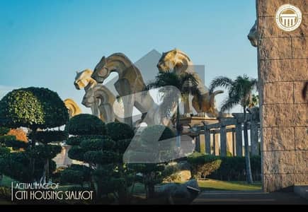 10 Marla Plot Available For Sale