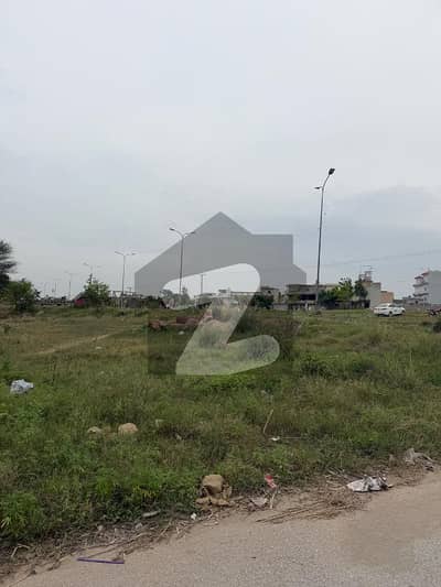 30*60 prime location