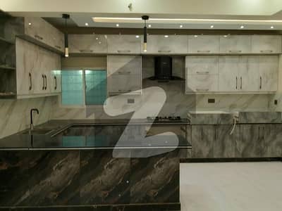 نارتھ ناظم آباد کراچی میں 8 کمروں کا 1 کنال مکان 12.0 کروڑ میں برائے فروخت۔