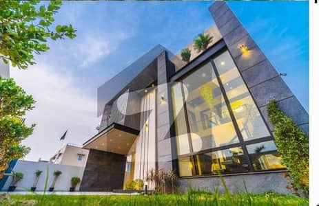 PHASE 6 1-KANAL BRAND NEW SEMI FURNISHED HOUSE WITH FULL BASEMENT FOR RENT