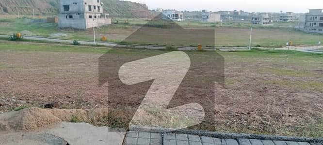 بحریہ ٹاؤن فیز 8 بحریہ ٹاؤن راولپنڈی,راولپنڈی میں 10 مرلہ رہائشی پلاٹ 85.0 لاکھ میں برائے فروخت۔