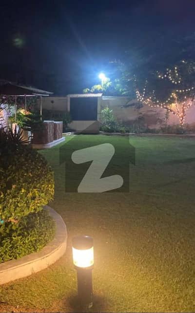 ڈی ایچ اے فیز 5 ڈی ایچ اے ڈیفینس,کراچی میں 6 کمروں کا 2 کنال مکان 17.0 کروڑ میں برائے فروخت۔