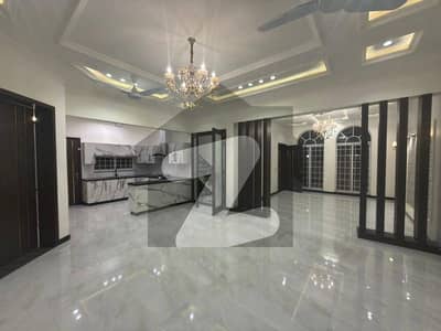 1 Kanal Modern House With Full Basement Available For Rent Near To Penta Square Mall