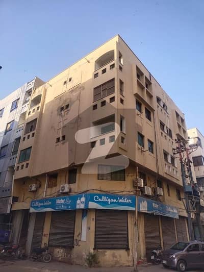Big   Nishat Com Apartment For Sale