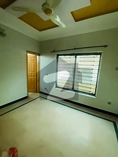 G-13/1 Street 111 Proper Corner Double Storey Extra Land Ideal Location House 25x40 Sale