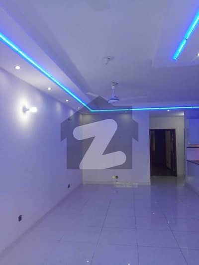 7 MARLA FIRST FLOOR FOR SALE IN REHMAN GARDENS NEAR PHASE 1