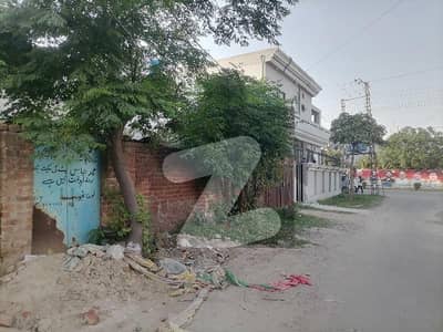 پنجاب سمال انڈسٹریز کالونی لاہور میں 3 مرلہ رہائشی پلاٹ 85.0 لاکھ میں برائے فروخت۔