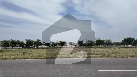 1 KANAL PLOT FOR SALE ON HOT LOCATION BLOCK W