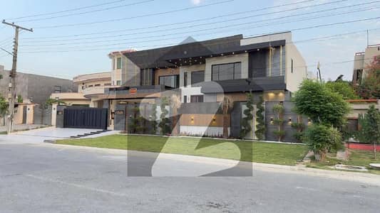 Ultra-Luxury 1-Kanal Brand New House for Sale